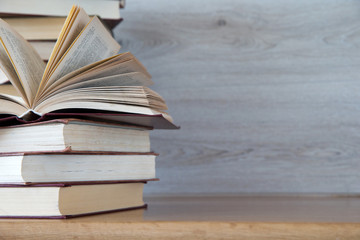 温州大学瓯江学院的院系设置
